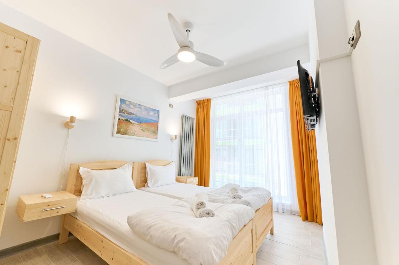 Blacksearama Apartment- Spa, Pools And Parking Mamaia Luaran gambar